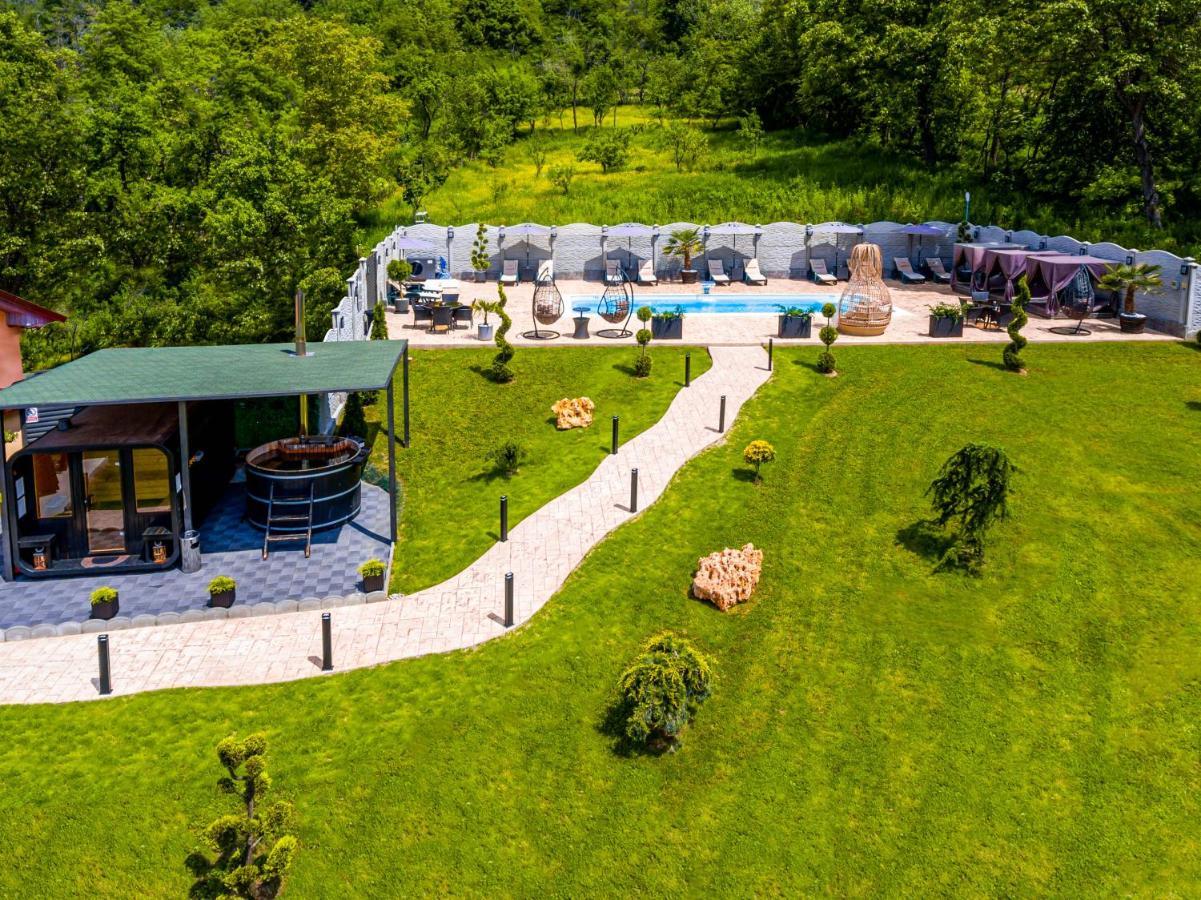 Pensiunea Valea Magurii Новач-Стрэйни Экстерьер фото